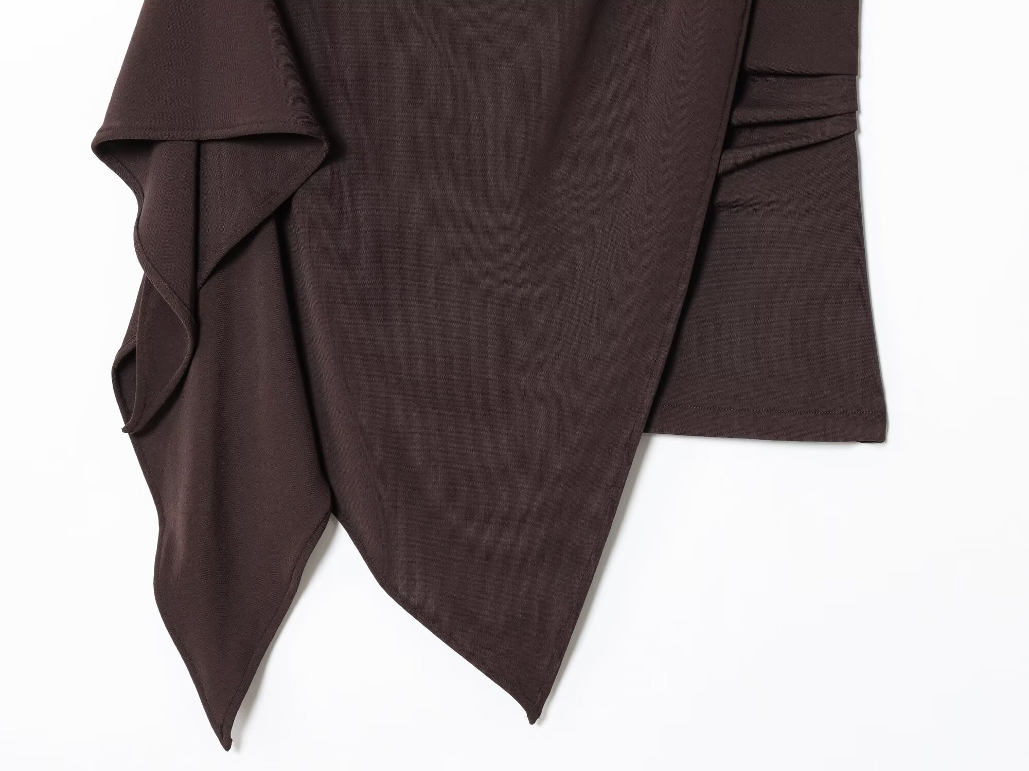 Women's summer fashion sleeveless crepe asymmetric top