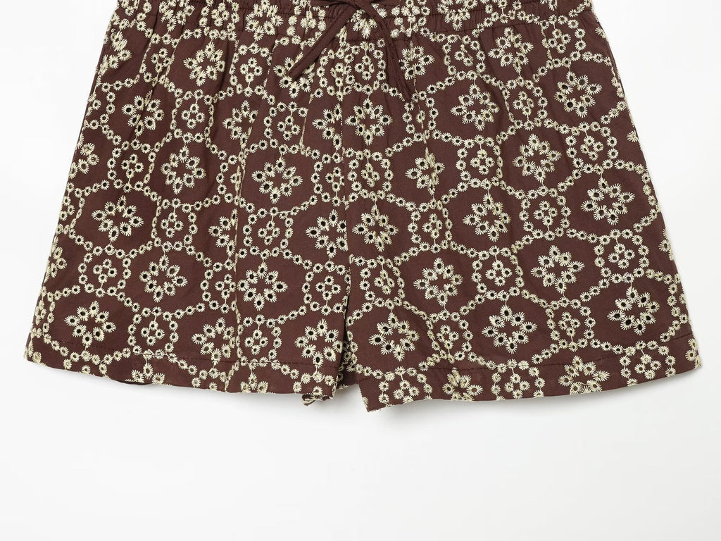 Women's hollow embroidery casual shorts